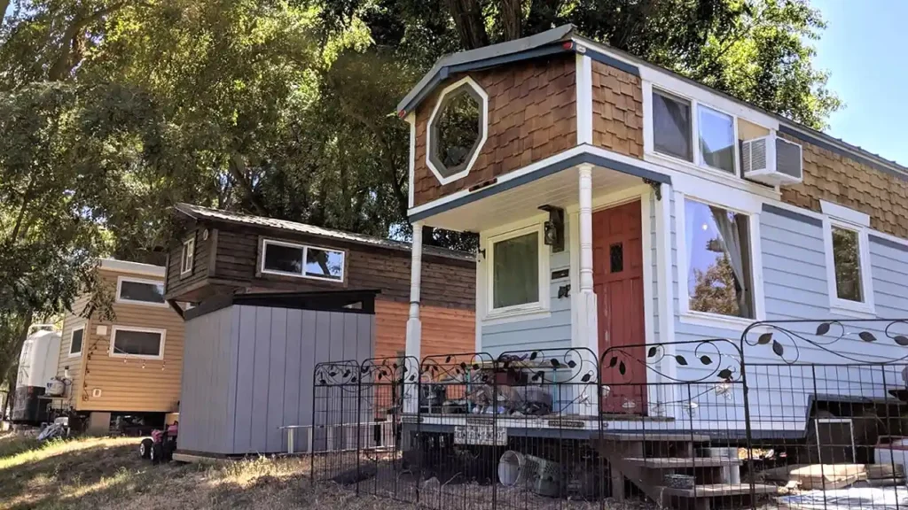 tiny home community California